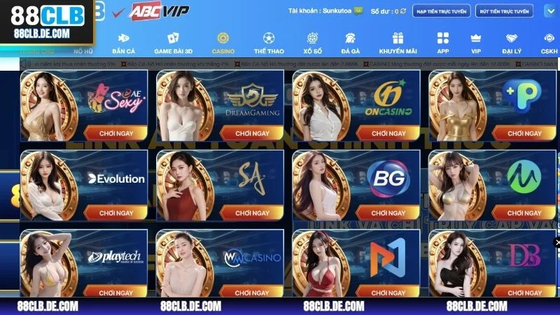 Dealer đều là nữ với ngoại hình trẻ trung, xinh đẹp, chuyên nghiệp